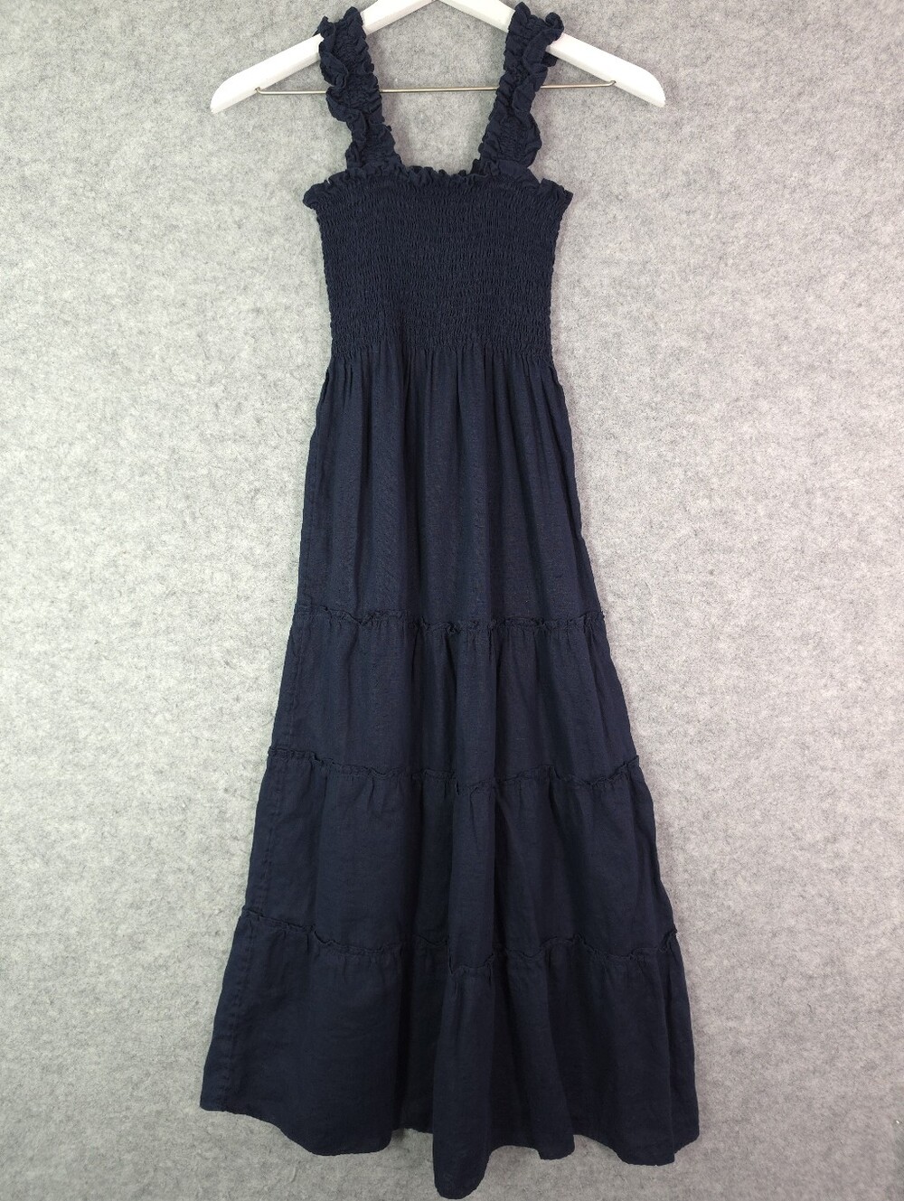 Quince European Linen Smocked Midi Dress in Deep Navy XS - Picture 5 of 13